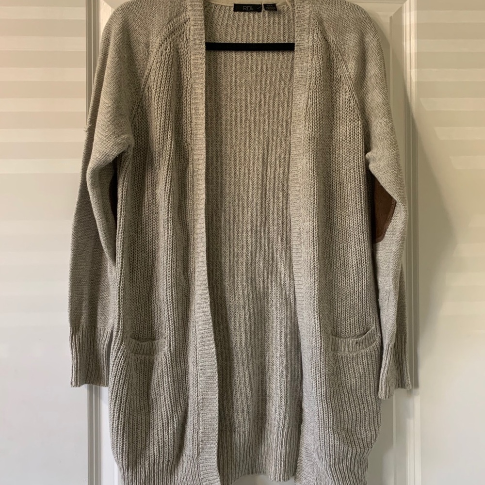 Grey cardigan